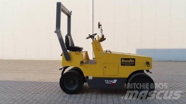 Sakai TS 160 Cilindros Compactadores de pneus