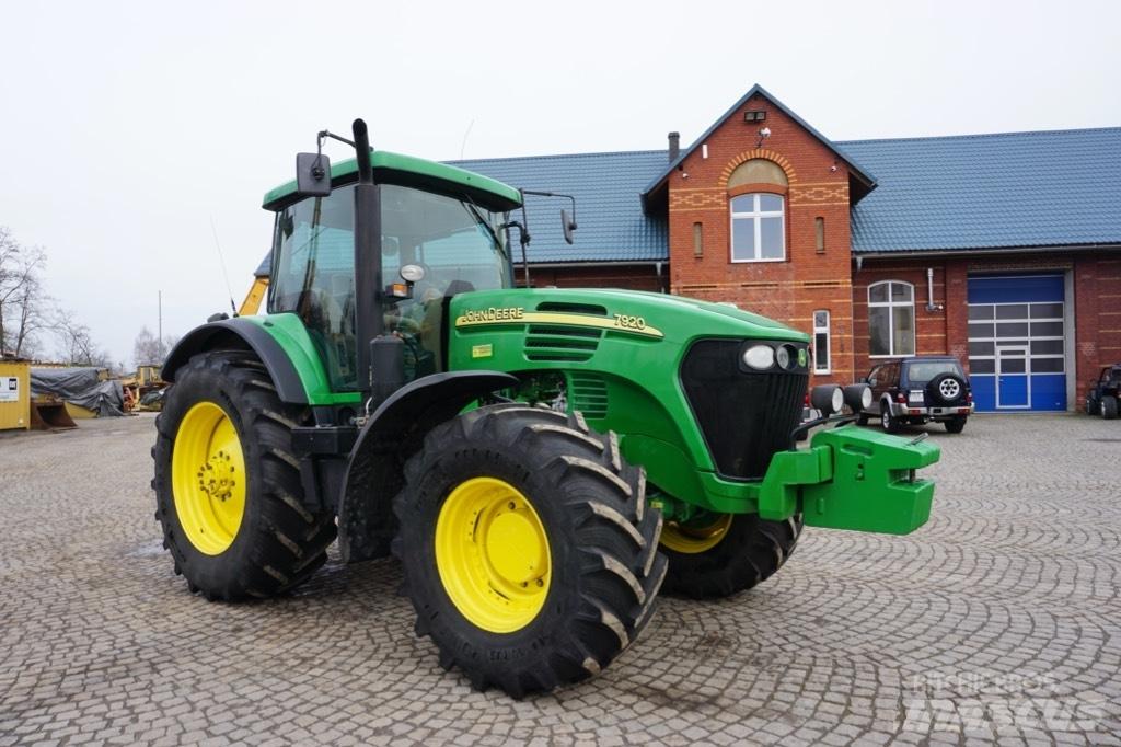 John Deere 7920 Tratores Agrícolas usados