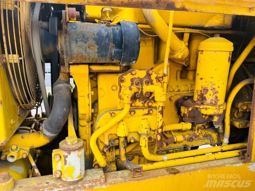 CAT 922 B Pás carregadoras de rodas