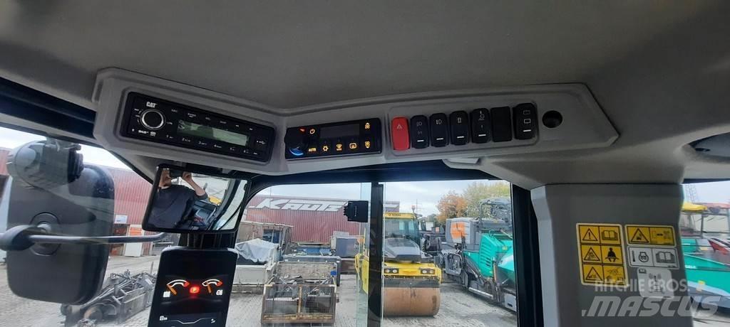 CAT 906 Pás carregadoras de rodas