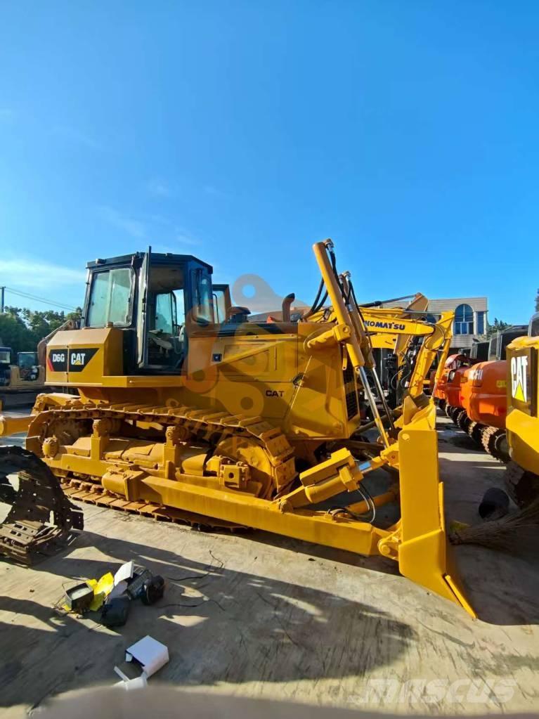 CAT D6G Dozers - Tratores rastos
