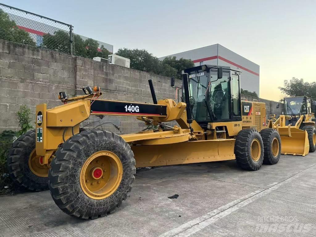CAT 140 G Motoniveladoras