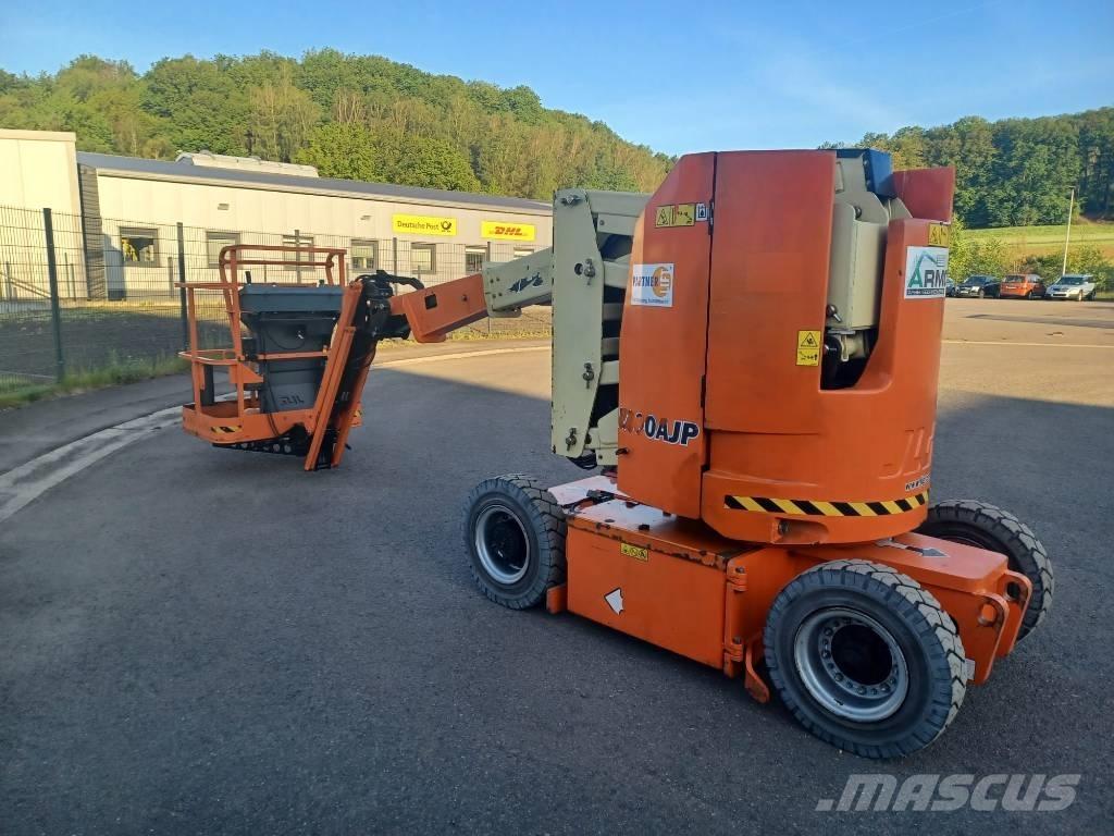 JLG E 300 AJP Elevadores braços articulados