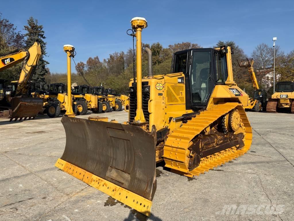 CAT D 6 N XL Dozers - Tratores rastos