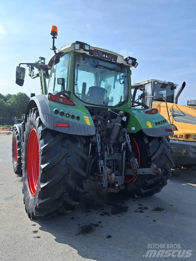 Fendt 718 Vario Tratores Agrícolas usados