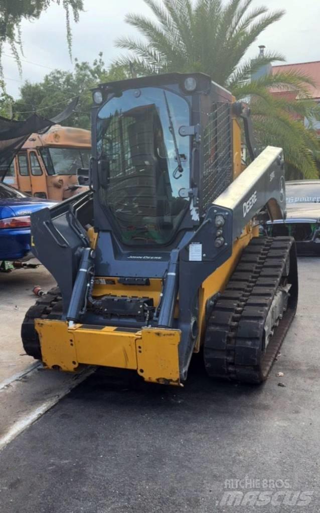 John Deere 331G Carregadoras de direcção deslizante