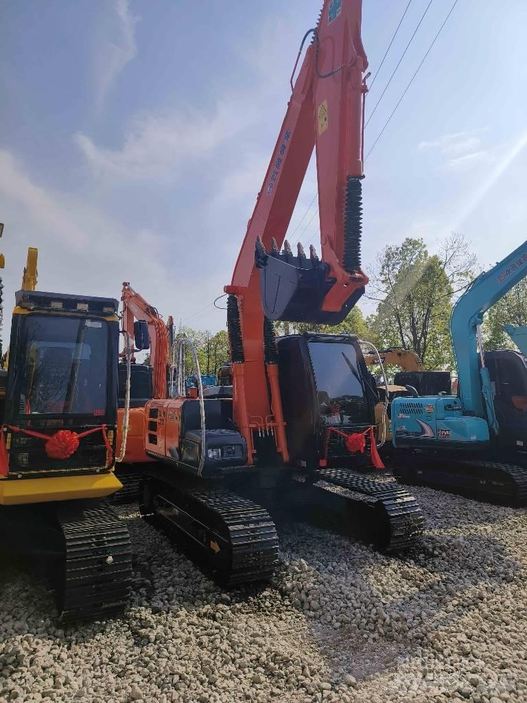 Hitachi ZX 120 Escavadoras de rastos