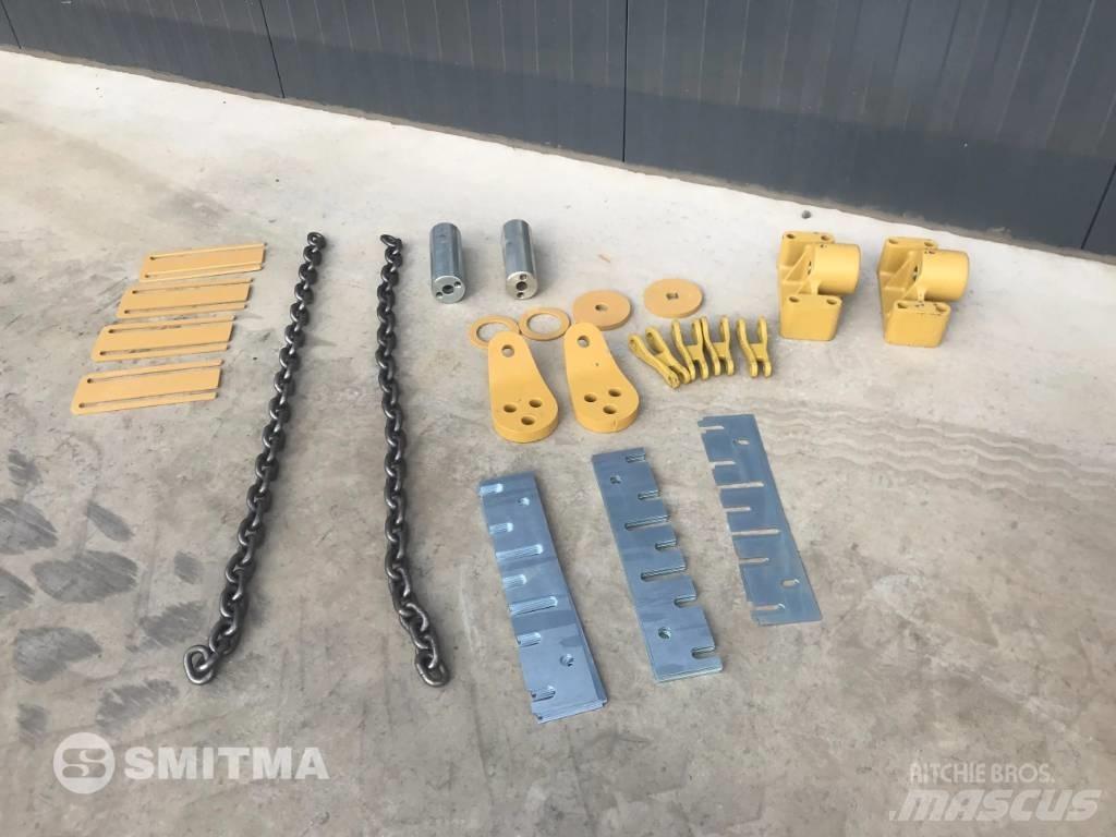 CAT 740 Portas traseiras
