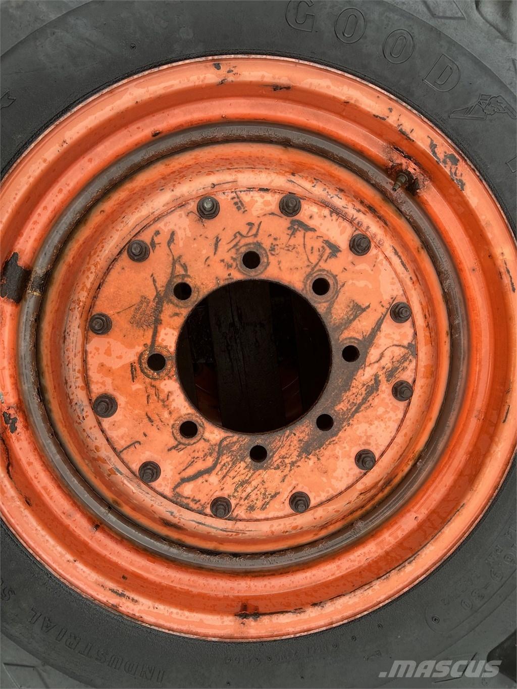 Goodyear 16,9-30 Pneus Agrícolas