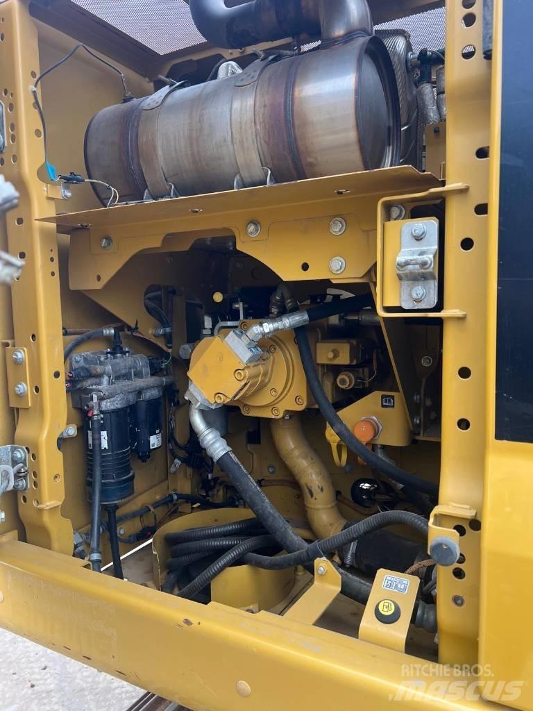 CAT 320 Escavadoras de rastos