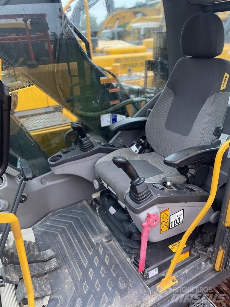 Volvo EC210C Escavadoras de rastos
