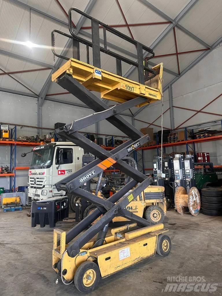 Grove SM2633E Elevadores de tesoura