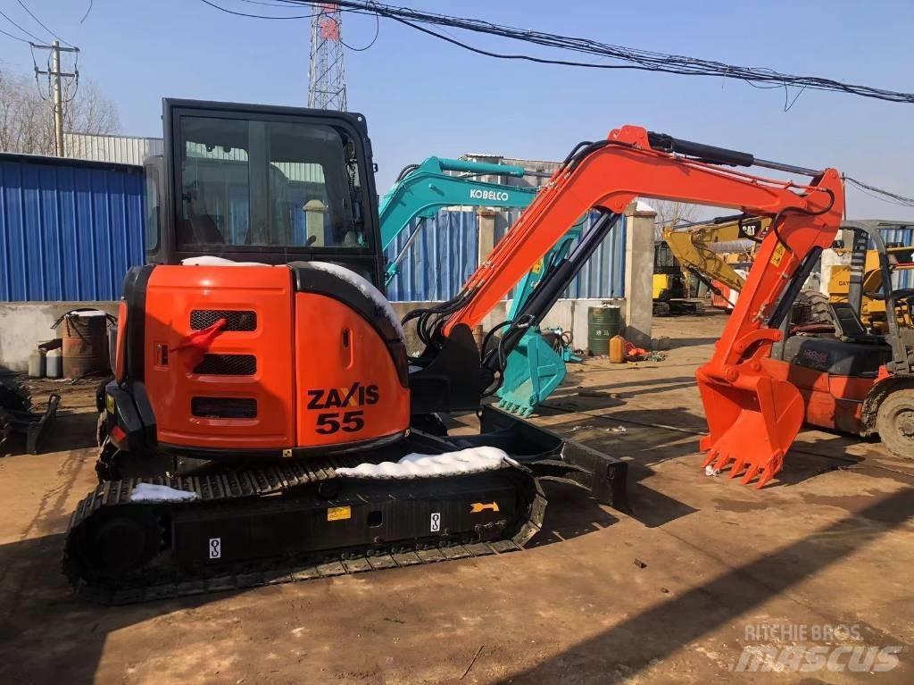 Hitachi ZX 55 Mini Escavadoras <7t