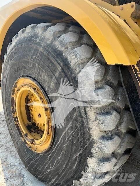 CAT 740B Camiões articulados