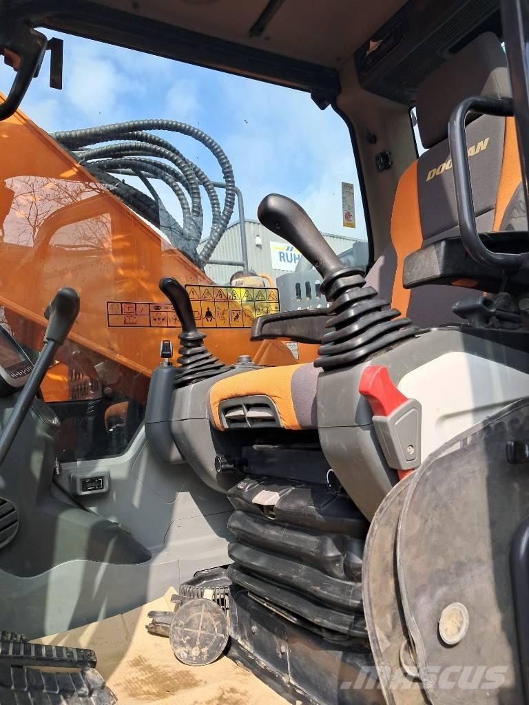 Doosan DX 235 LCR-5 Escavadoras de rastos