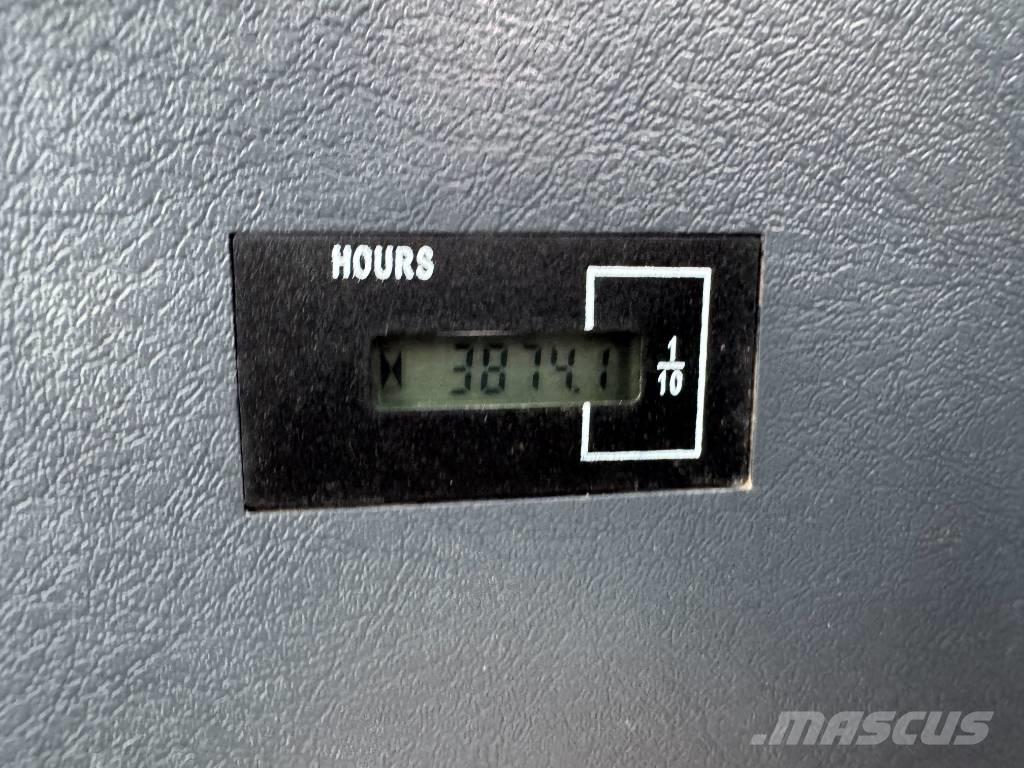 Hyundai HX130LCR Escavadoras de rastos