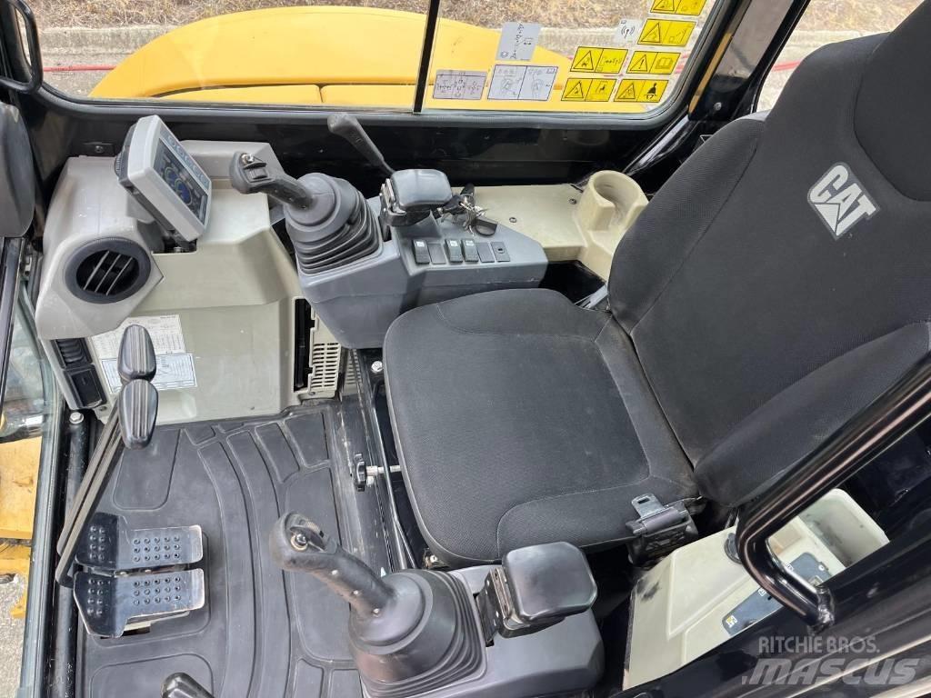 CAT 303.5 E CR Mini Escavadoras <7t