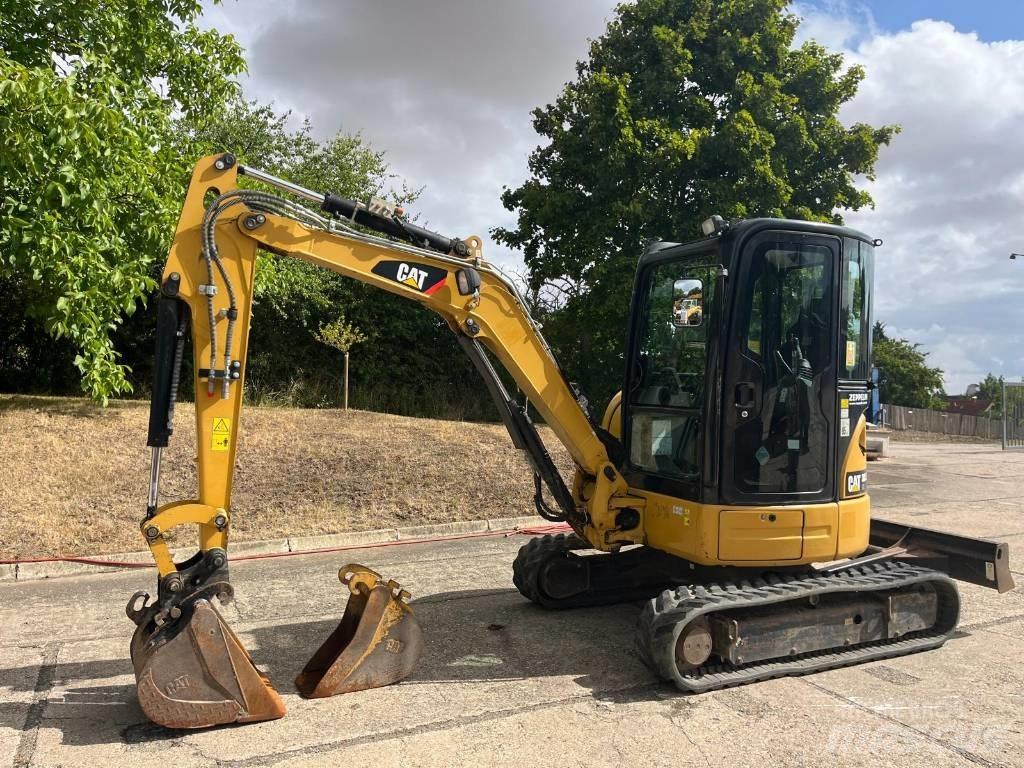 CAT 303.5 E CR Mini Escavadoras <7t