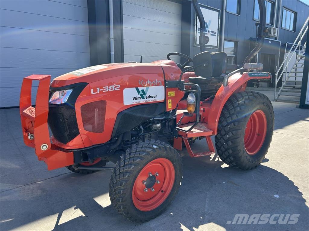 Kubota L1-382 (5283) Tractores compactos