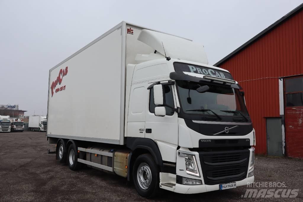 Volvo FM Serie 2595 Camiões de caixa fechada