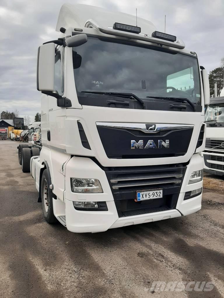 MAN TGX 26.500 Camiões de chassis e cabine