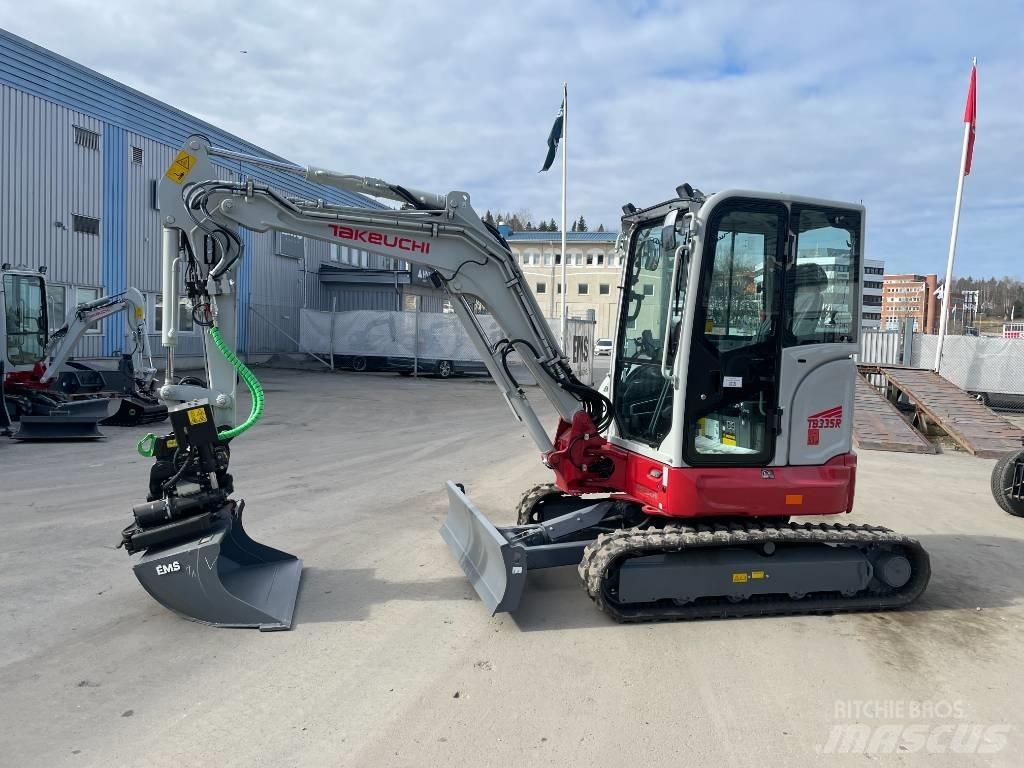 Takeuchi TB 335 R Mini Escavadoras <7t
