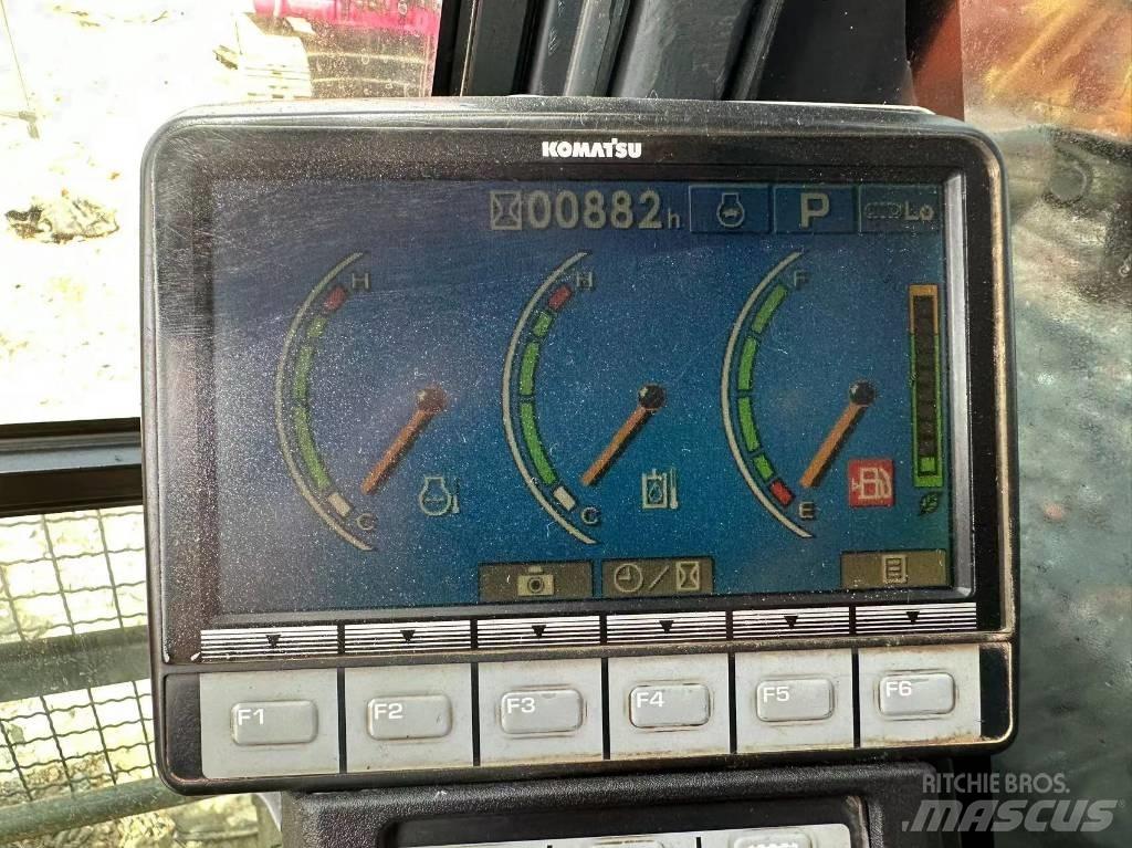 Komatsu PC 240-8 Escavadoras de rastos
