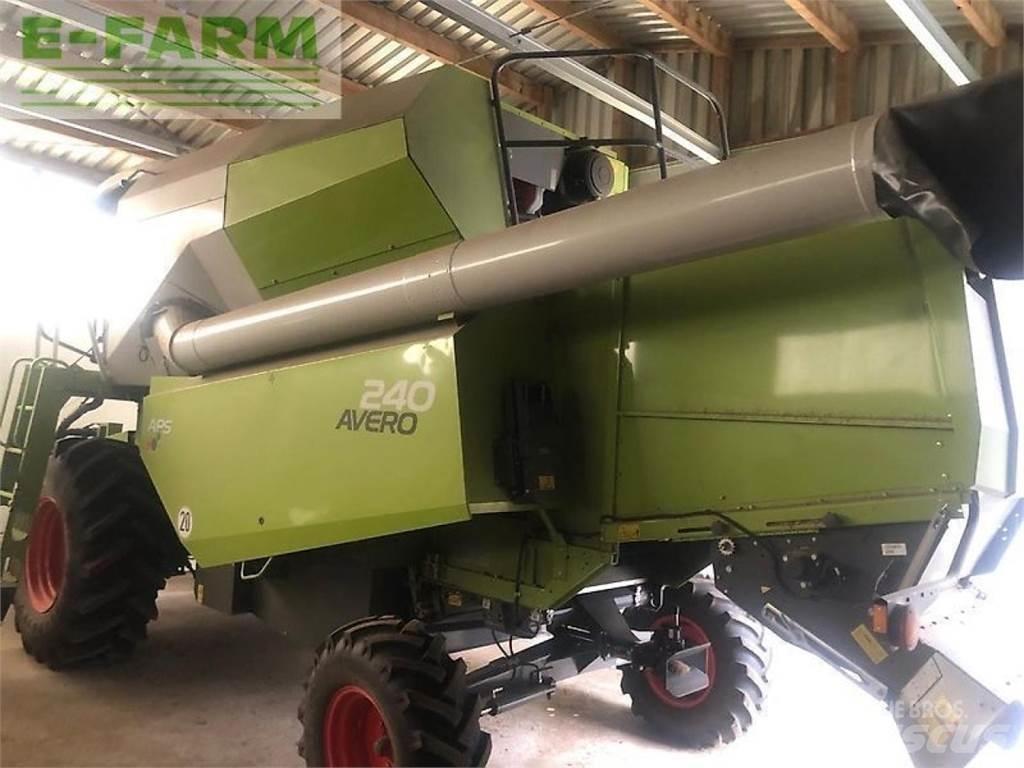 CLAAS avero 240 Ceifeiras debulhadoras