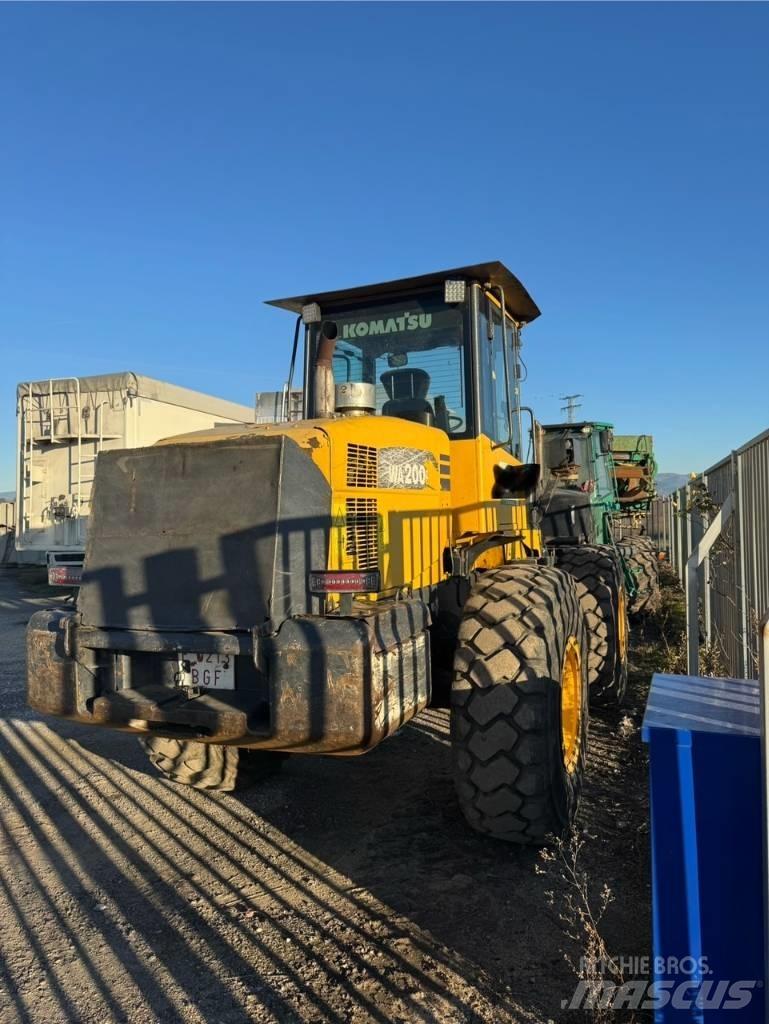 Komatsu WA 200 PZ-6 Pás carregadoras de rodas