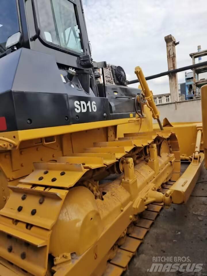 Shantui SD 22 Dozers - Tratores rastos