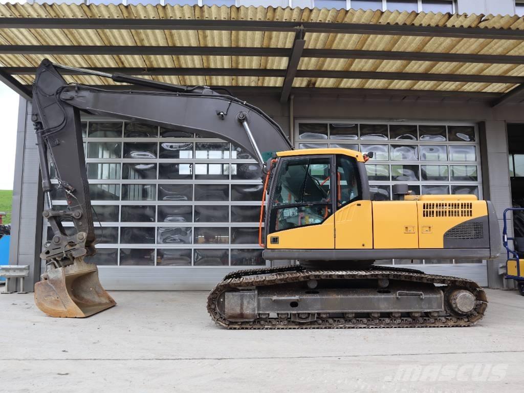 Volvo EC 240 C N L Escavadoras de rastos
