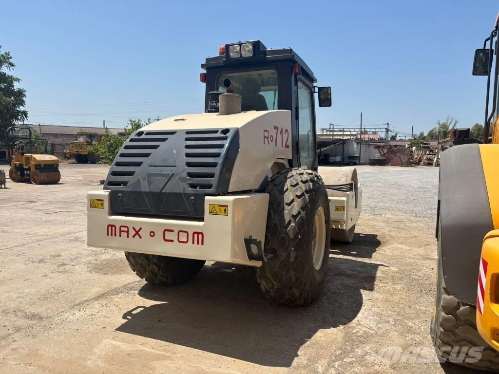  Max Com R712 Cilindros Compactadores de pneus