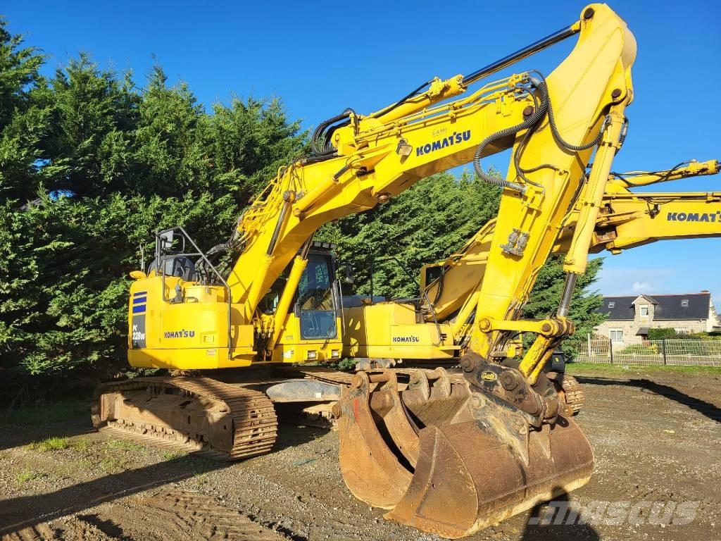 Komatsu PC228USLC-11 Escavadoras de rastos