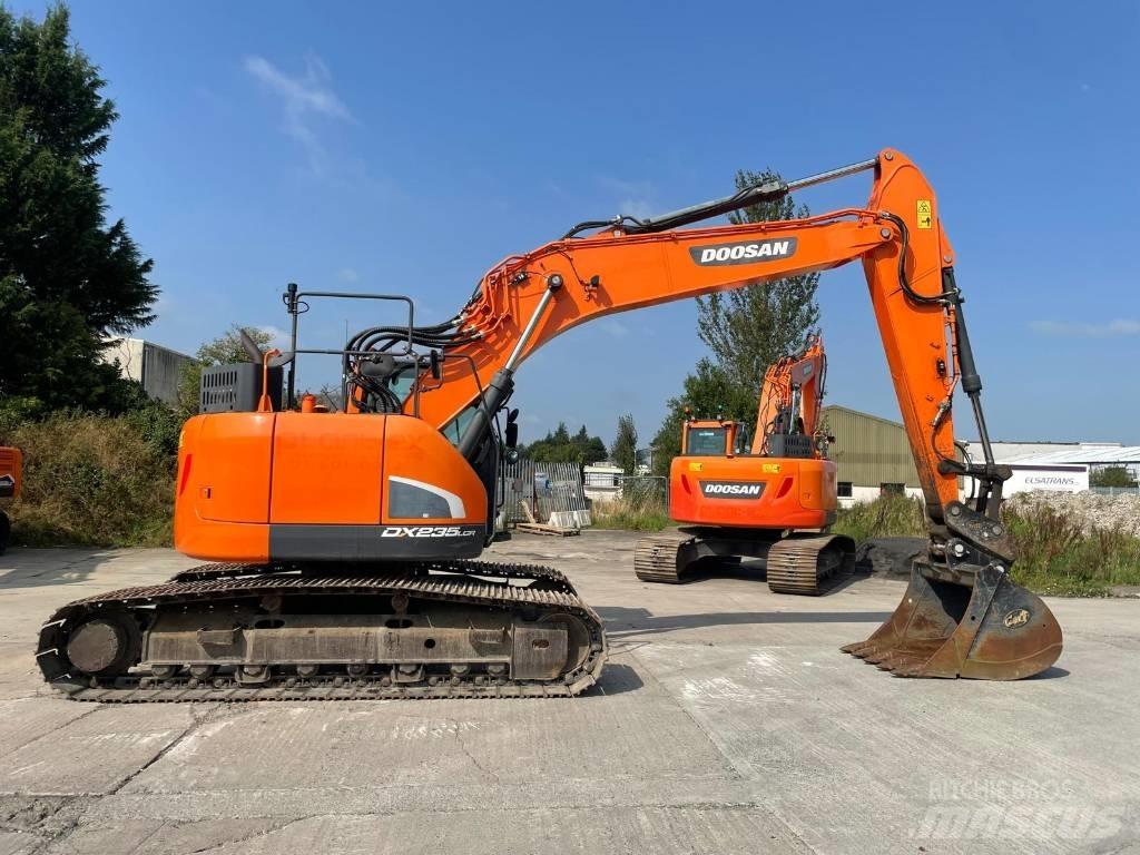 Doosan DX 235 LCR-5 Escavadoras de rastos