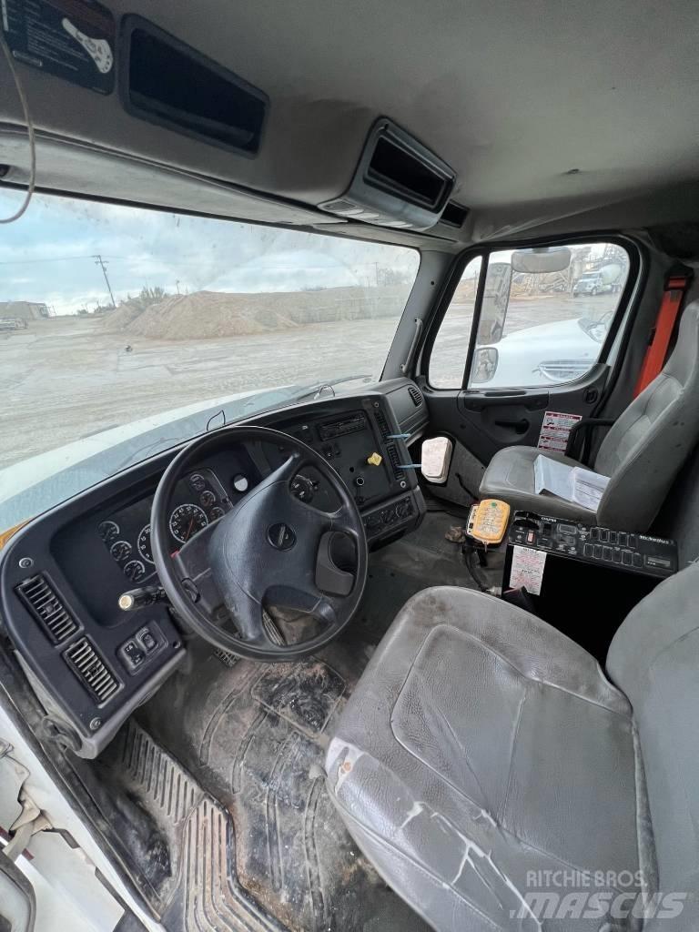 Freightliner SD 114 Outros Camiões