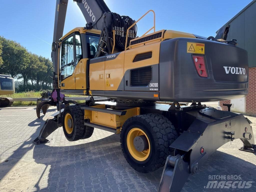 Volvo EW 210 MH Manipuladores de resíduos / indústria