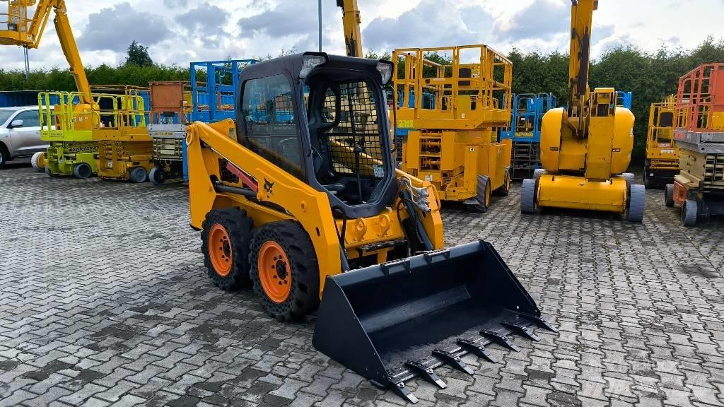 Bobcat S 450 Carregadoras de direcção deslizante
