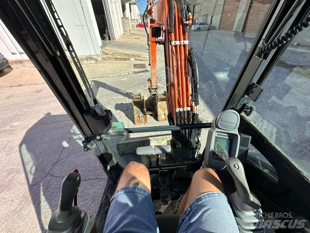Hitachi ZX 33 U-6 Mini Escavadoras <7t