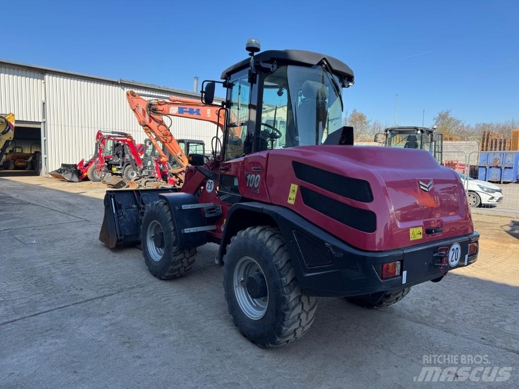 Yanmar V100 (00757) Pás carregadoras de rodas