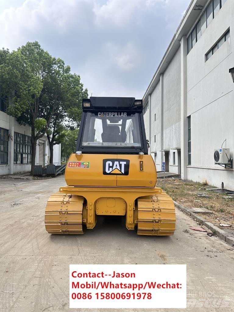 CAT D5K Dozers - Tratores rastos