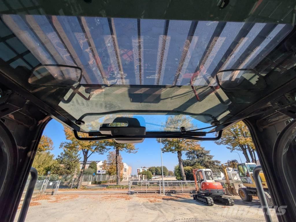 Takeuchi TL10v2 Carregadoras de direcção deslizante