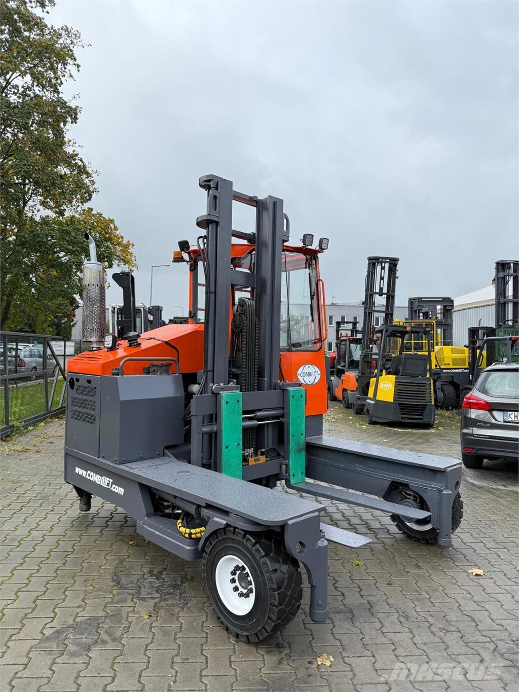 Combilift C5000 XL Empilhadores de 4 vias
