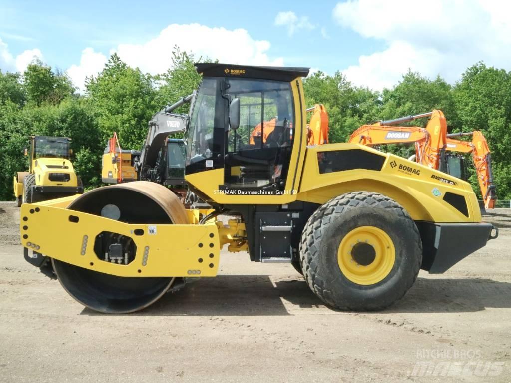 Bomag BW 213-D 5 Cilindros Compactadores monocilíndricos