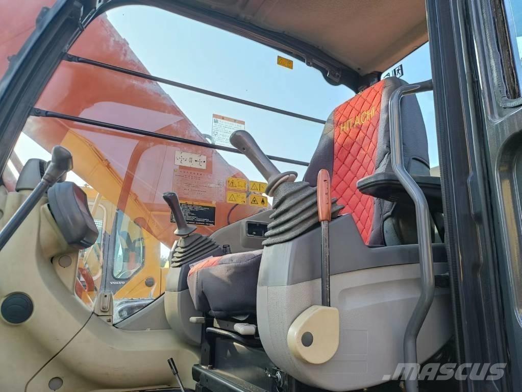 Hitachi ZX 250 LC Escavadoras de rastos