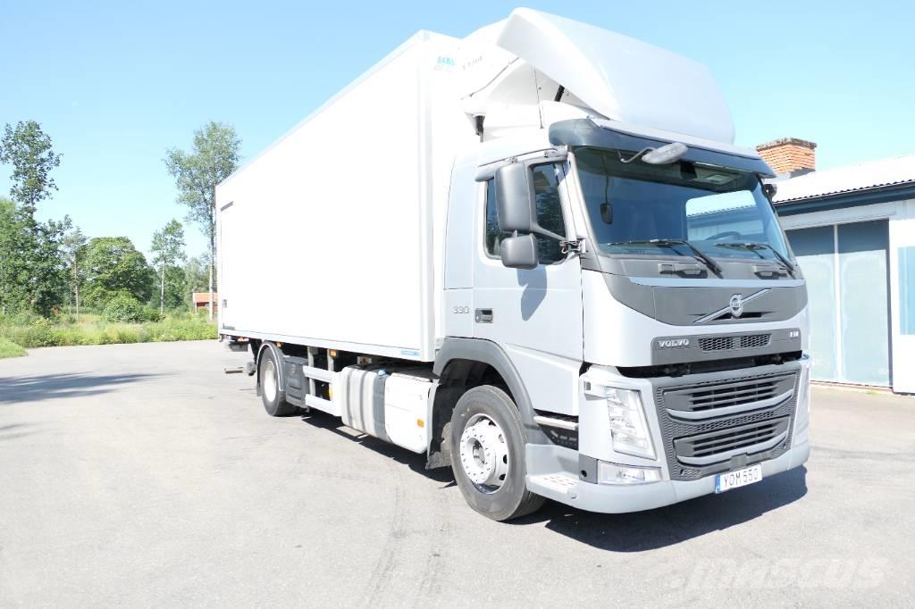 Volvo FM330 4x2 Camiões caixa temperatura controlada