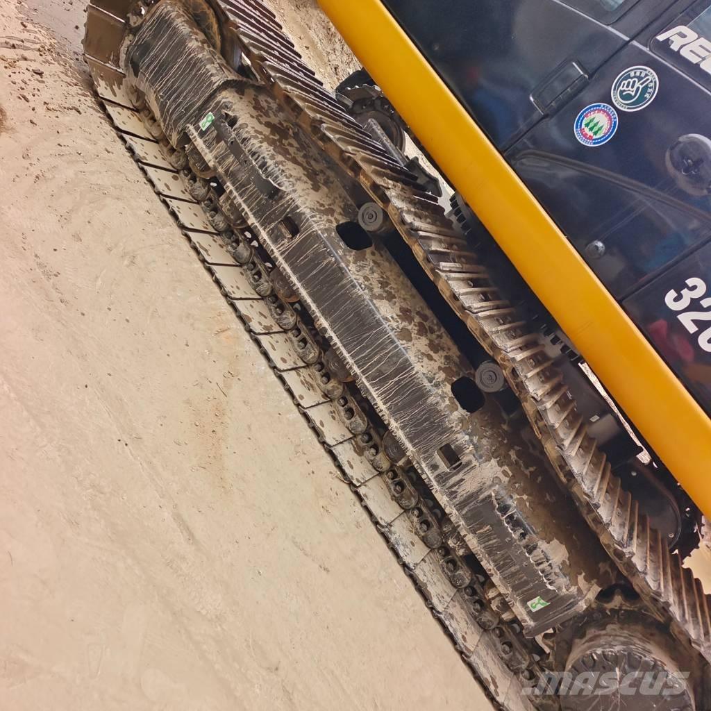 CAT 320 D2L Escavadoras de rastos