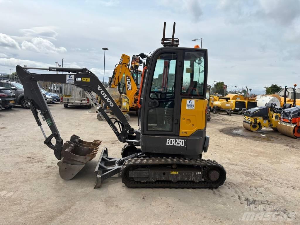 Volvo ECR 25 D Mini Escavadoras <7t