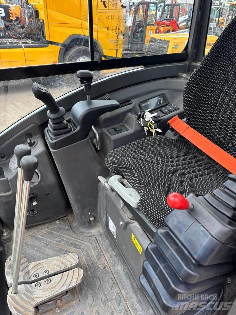 Volvo ECR 25 D Mini Escavadoras <7t
