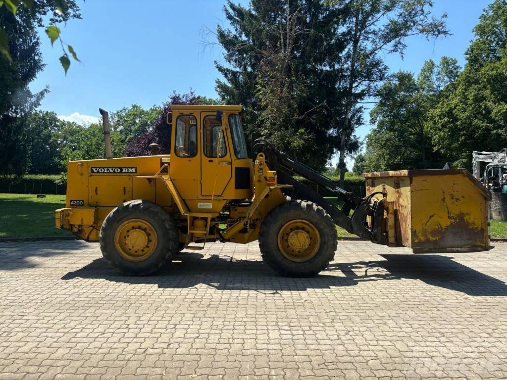 Volvo BM 4300 Pás carregadoras de rodas