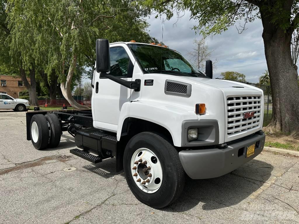 GMC Topkick C 6500 Camiões de chassis e cabine